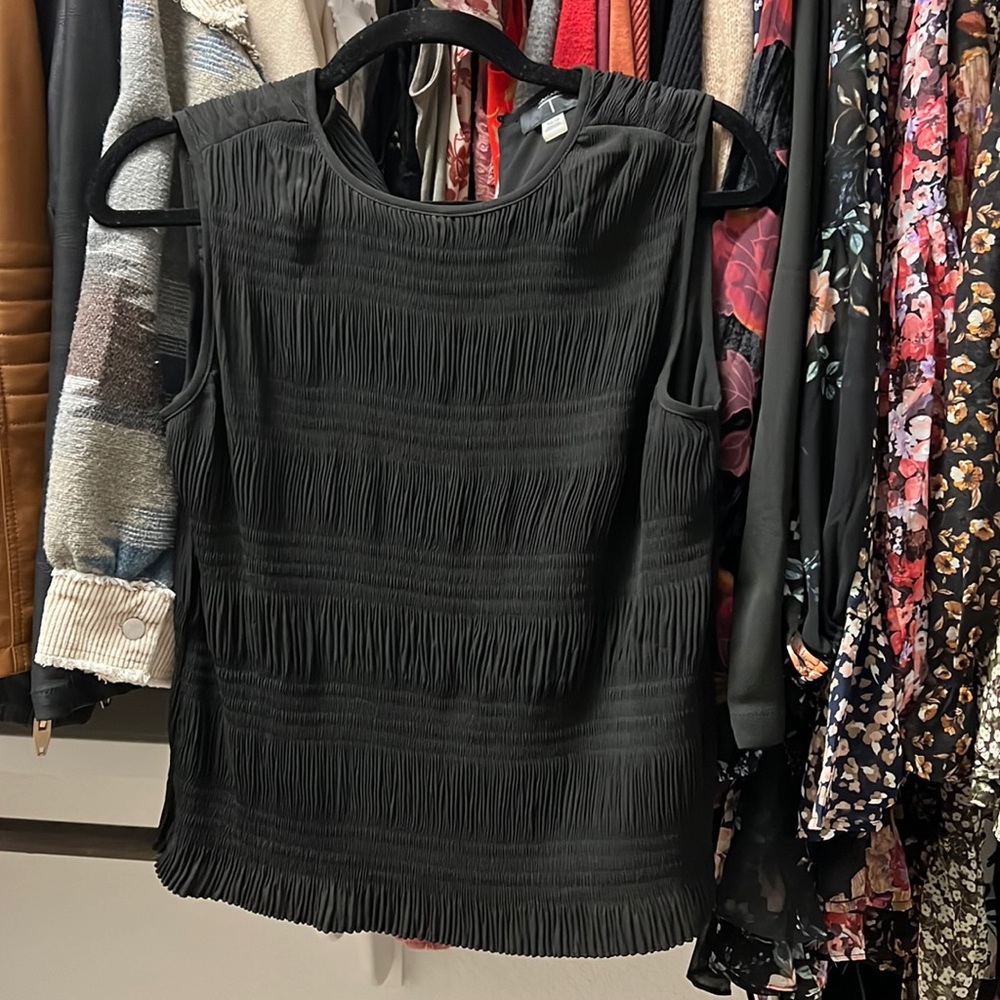 Tahari black sleeveless blouse